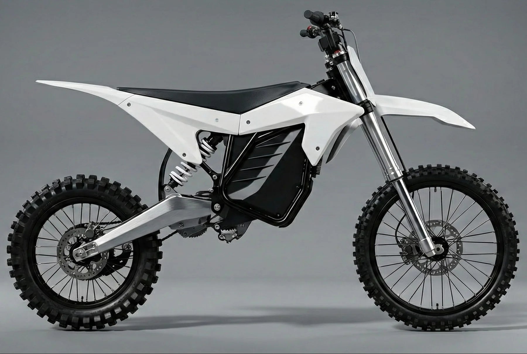 ETM RTR XL ALPHA - The Biggest, The Fastest, The Strongest.